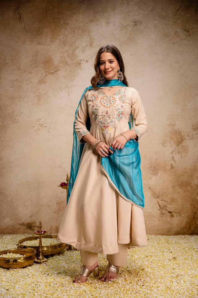 Cream Floral Embroidered Chanderi Anarkali Suit (ACA9023)