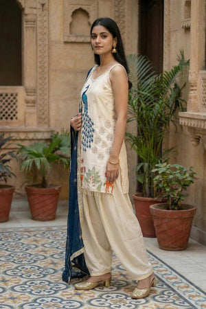 Off White Floral Embroidered Crepe Palazzo Suit (ACA9032)
