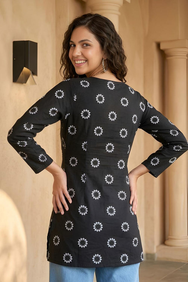 Black Geometric Printed Cotton Short Kurti (ACA9037)