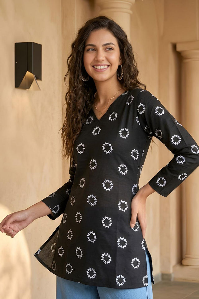 Black Geometric Printed Cotton Short Kurti (ACA9037)