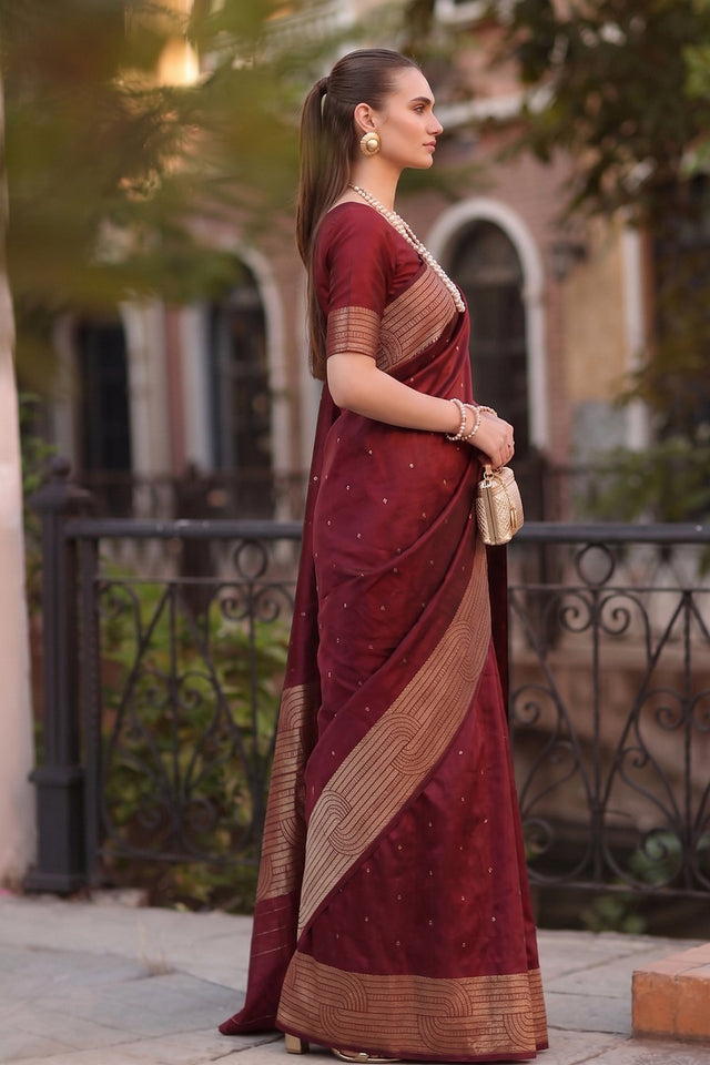 Maroon Woven Cotton Blend Saree (ACA9114)
