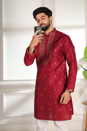 Mens Maroon Jacquard Cotton Kurta Set (ACA9294)