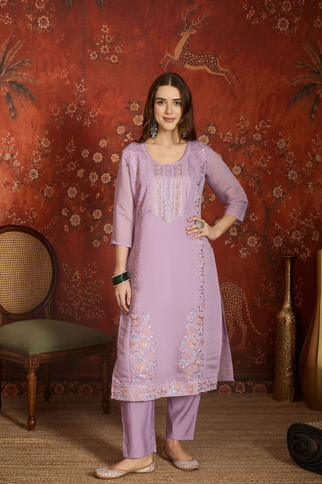 Lavender Floral Embroidered Chanderi Kurti Pant Set (ACA9379)