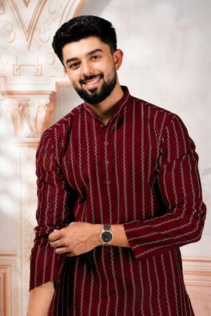 Mens Maroon Woven Cotton Kurta Set (ACA9610)