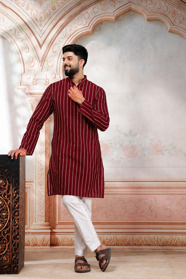 Mens Maroon Woven Cotton Kurta Set (ACA9610)