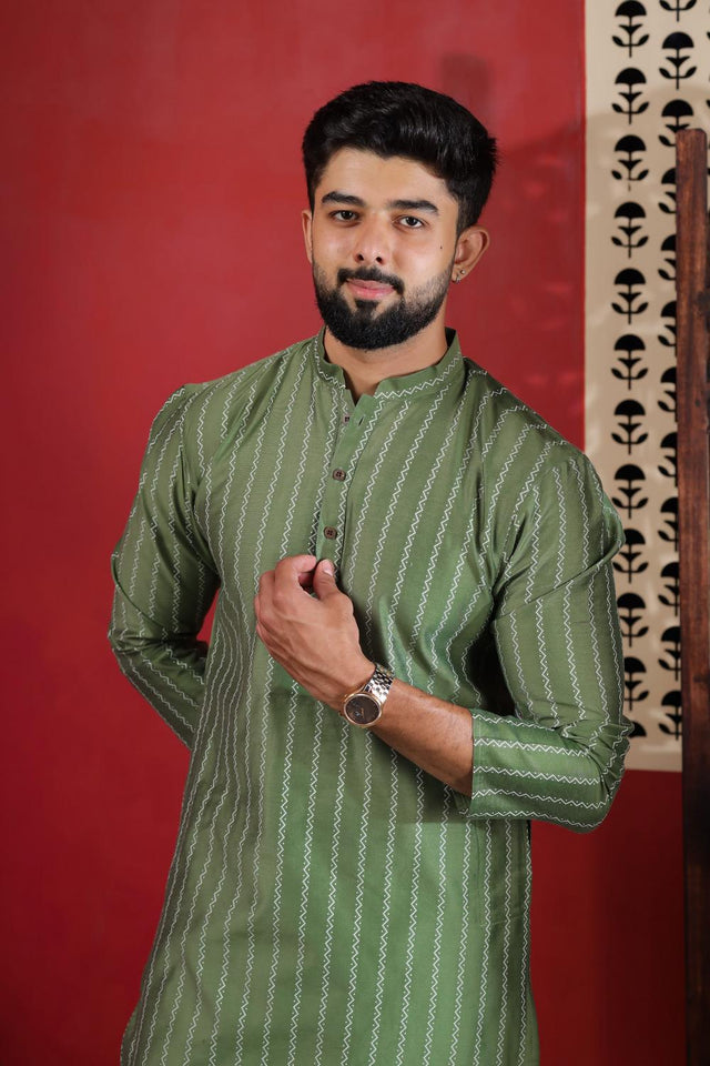 Mens Green Woven Cotton Kurta Set (ACA9613)