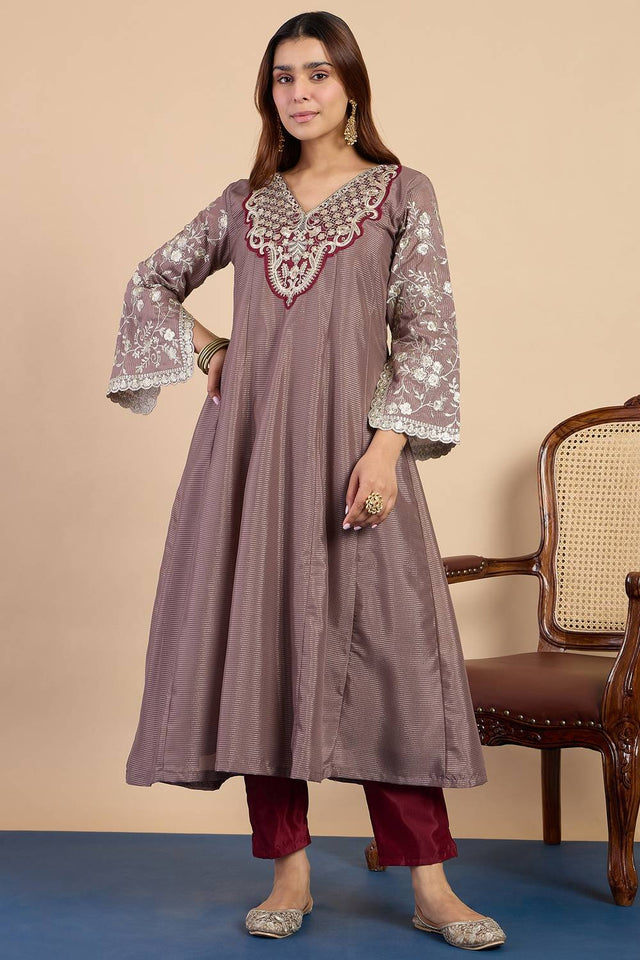 Grey Embroidered Silk Blend Kurti Pant Set (ACA9779)