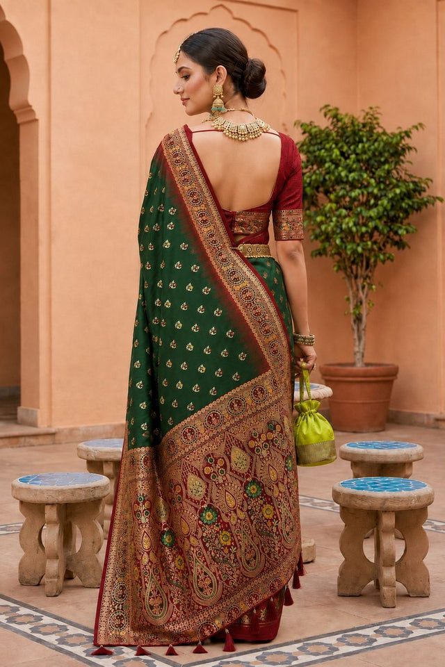 Green Woven Soft Silk Saree (ACB1007)