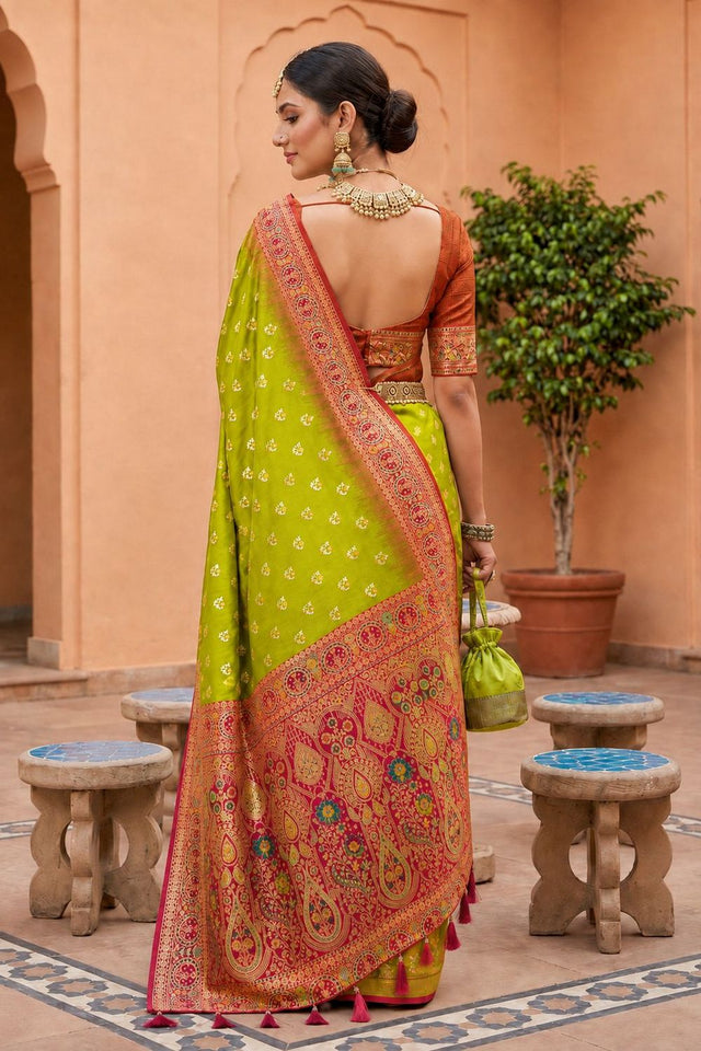 Green Woven Soft Silk Saree (ACB1011)