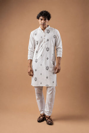 Mens White Floral Embroidered Silk Blend Kurta Set (ACB1036)