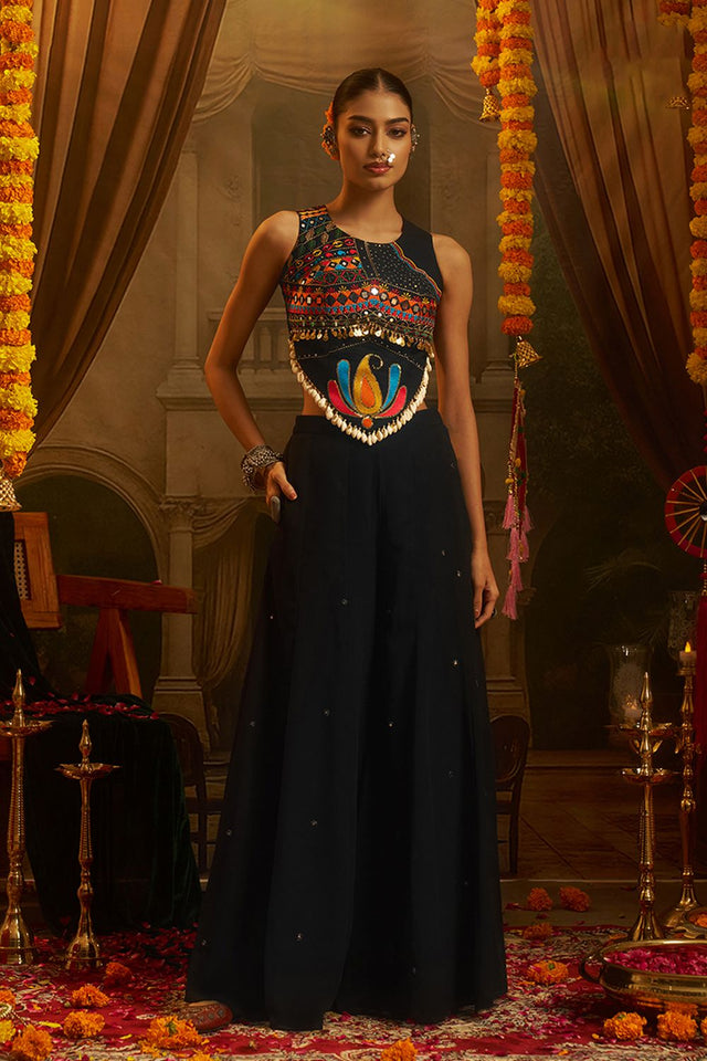 Black Embroidered Georgette Palazzo Suit (ACB1105)