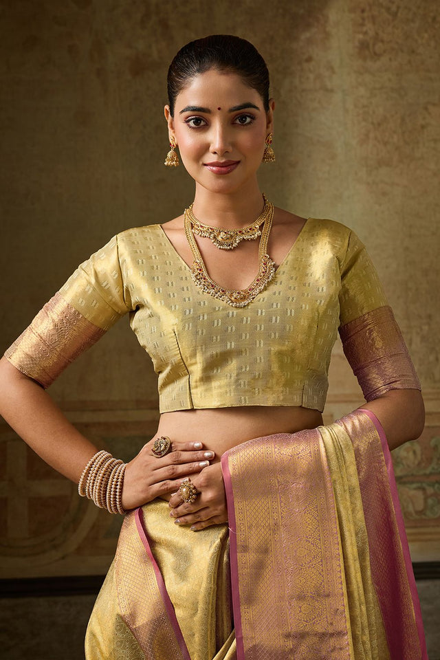 Gold Zari Woven Kanjivaram Silk Saree (ACB1135)