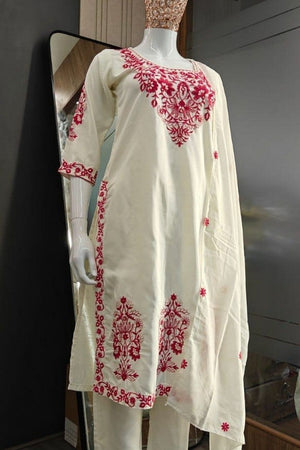 Off White Floral Embroidered Silk Kurti Pant Set (ACB1151)