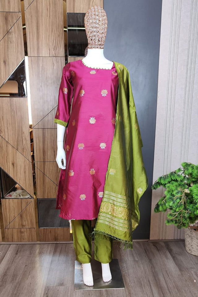 Pink Floral Embroidered Art Silk Kurti Pant Set (ACB1152)