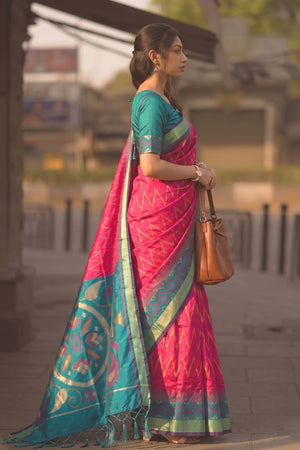 Pink Printed Soft Silk Saree (ACB1158)