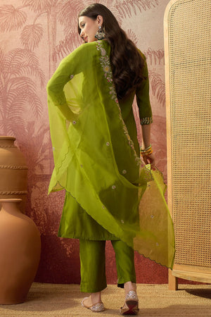 Mehendi Floral Embroidered Rayon Straight Cut Suit (ACB1287)