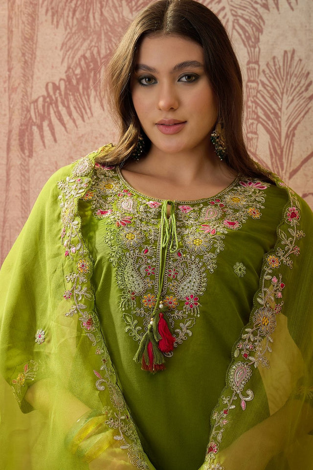Mehendi Floral Embroidered Rayon Straight Cut Suit (ACB1287)