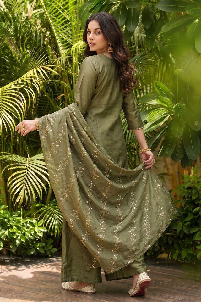 Mehendi Floral Embroidered Silk Palazzo Suit (ACB1364)
