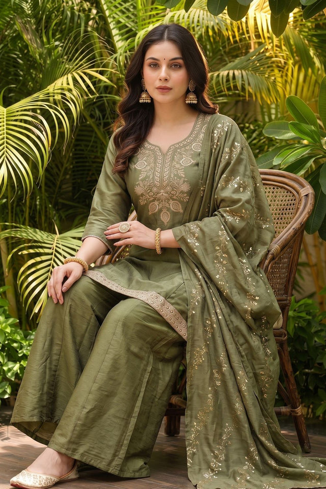 Mehendi Floral Embroidered Silk Palazzo Suit (ACB1364)