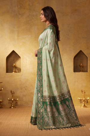 Green Zari Woven Silk Blend Saree (ACB1491)