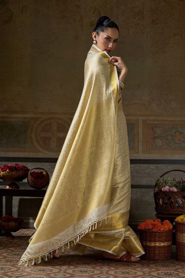 Beige Zari Woven Kanjivaram Silk Saree (ACB1535)