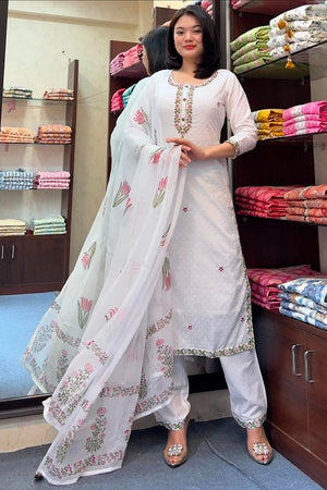 Off White Embroidered Georgette Straight Cut Suit (ACB1750)