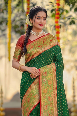 Dark Green Zari Woven Silk Saree (ACB1764)