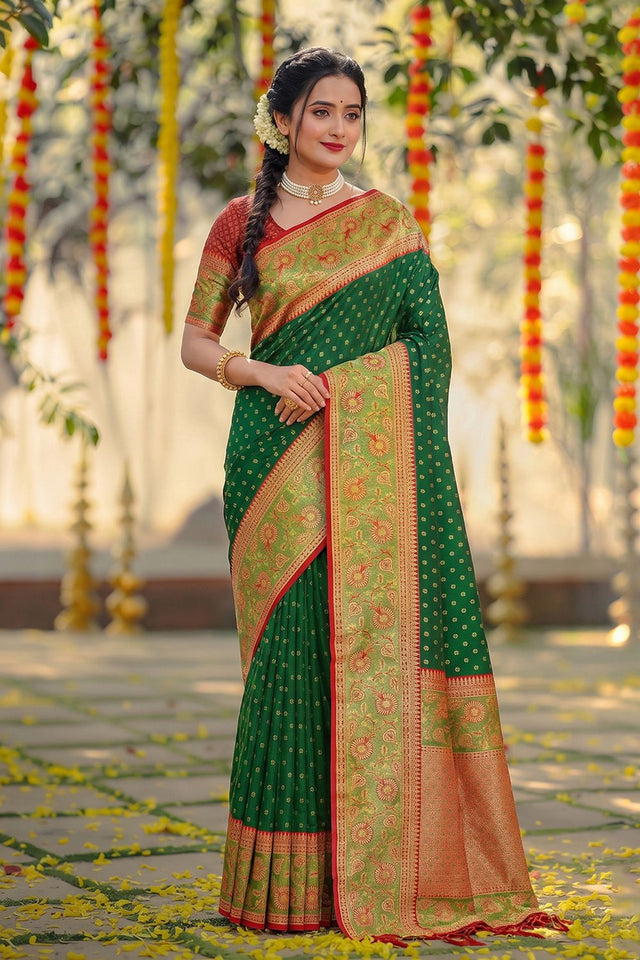 Dark Green Zari Woven Silk Saree (ACB1764)