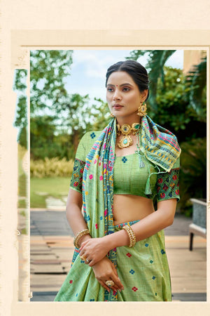 Green Woven Silk Saree (ACB1789)