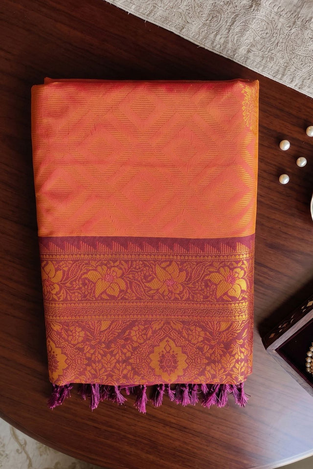 Magenta Woven Silk Saree (ACB1798)