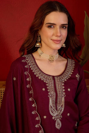 Maroon Sequin with Embroidered Silk Straight Cut Suit (ACB1905)