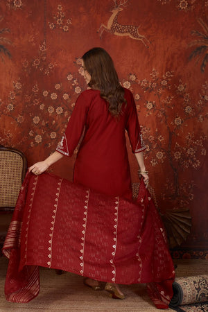 Maroon Beads Embossed Silk Straight Cut Suit (ACB1913)