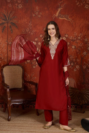 Maroon Beads Embossed Silk Straight Cut Suit (ACB1913)