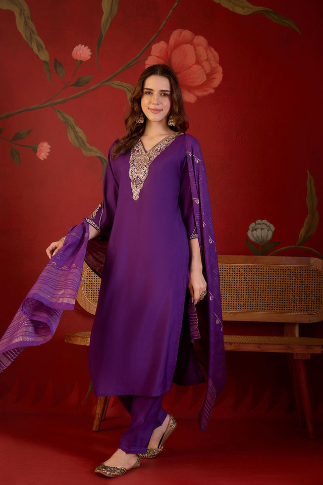 Violet Beads Embossed Silk Straight Cut Suit (ACB1914)