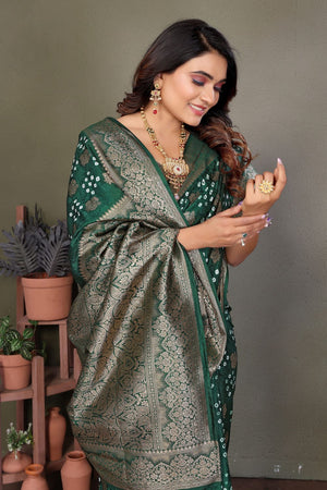 Green Jacquard Woven Satin Silk Saree (ACB2212)