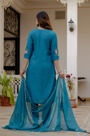 Turquoise Floral Embroidered Silk Kurti Pant Set (ACB2253)