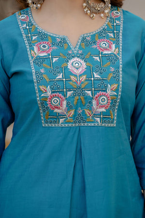 Turquoise Floral Embroidered Silk Kurti Pant Set (ACB2253)