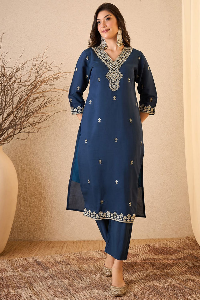 Blue Floral Embroidered Silk Blend Kurti Pant Set (ACB2255)