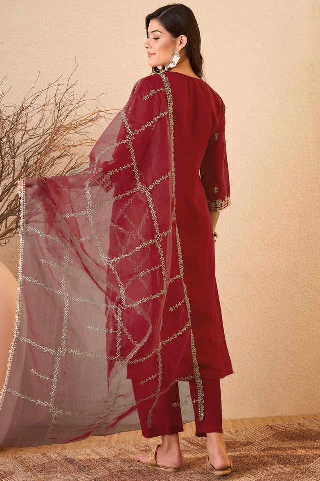 Maroon Floral Embroidered Silk Blend Kurti Pant Set (ACB2257)