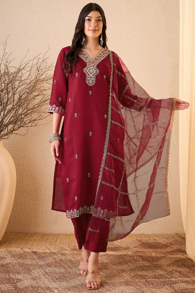 Maroon Floral Embroidered Silk Blend Kurti Pant Set (ACB2257)