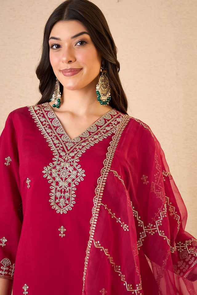 Pink Floral Embroidered Silk Blend Kurti Pant Set (ACB2258)