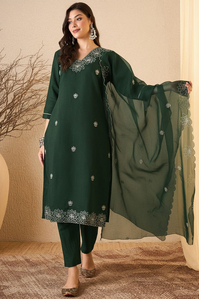 Green Floral Embroidered Silk Blend Kurti Pant Set (ACB2261)