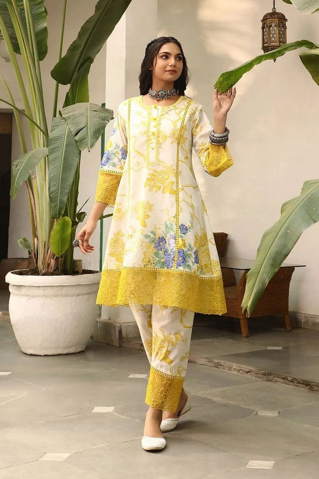 Yellow & White Floral Printed Viscose Kurti Pant Set (ACB2303)