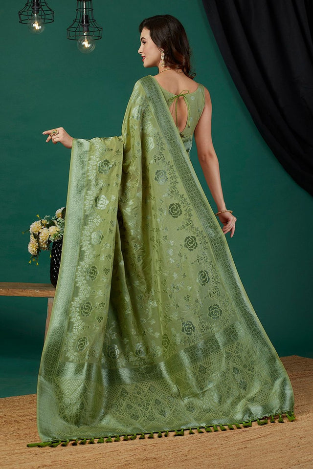 Green Zari Woven Crepe Saree (ACB2321)