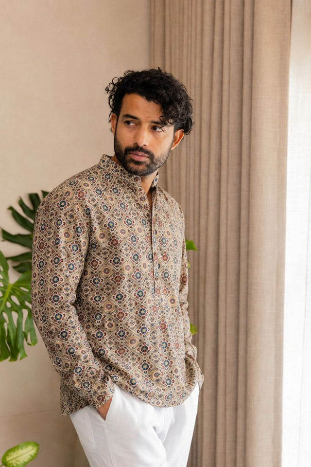 Mens Multi Color Printed Linen Short Kurta (ACB2329)