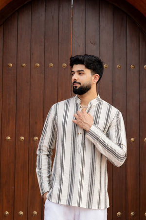 Mens Off White Printed Linen Short Kurta (ACB2348)