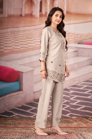 Off White Floral Embroidered Rayon Co-Ord Set (ACB2415)