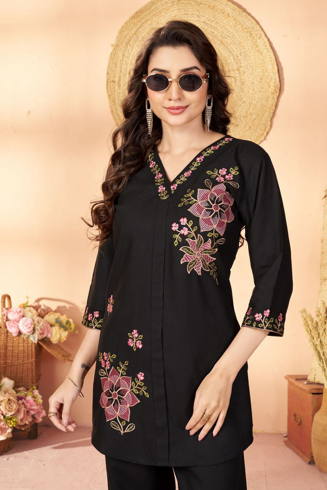 Black Floral Embroidered Rayon Co-Ord Set (ACB2424)