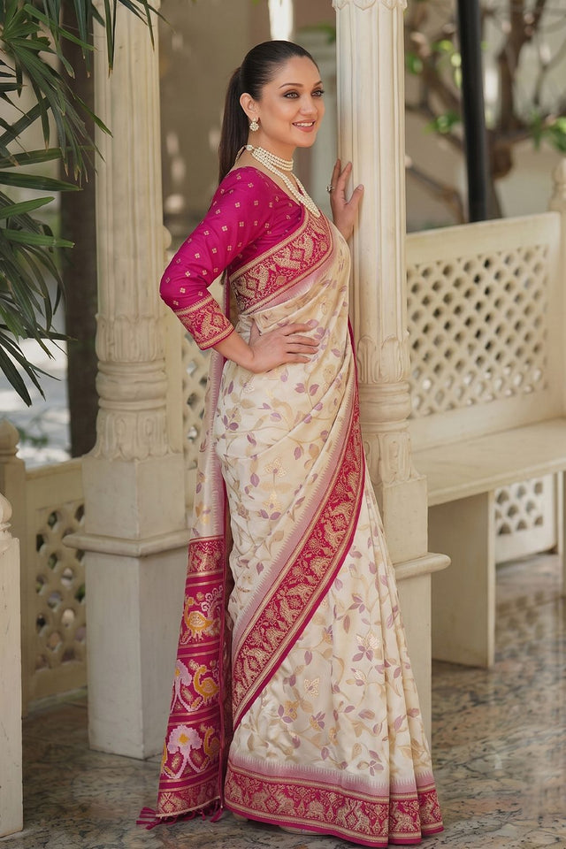 White Floral Woven Silk Saree (ACB2603)