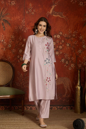 Mauve Floral Embroidered Silk Kurti Pant Set (ACB2673)